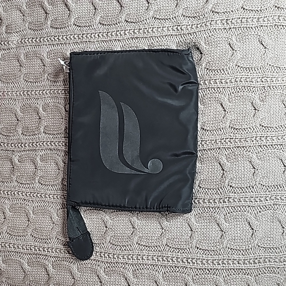 Nwt Fabletics Cosmetic Bag